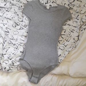 H&M Gray Ribbed Bodysuit